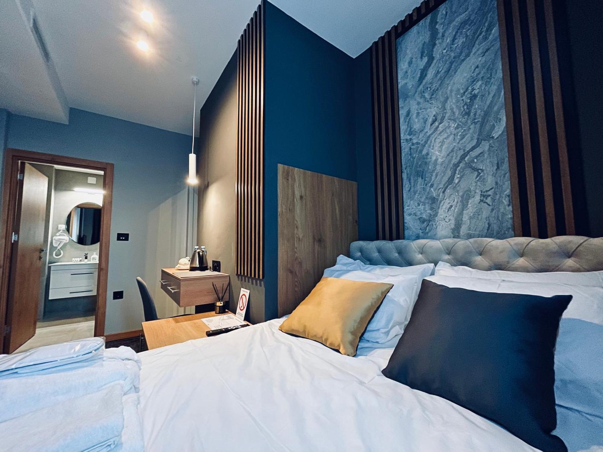 Mozaik Apartments & Spa - Modern 4-Star Apartments With Exclusive Private Spa Wellness In The City Center - Sauna, Jacuzzi, Turkish Bath - Free Parking, Wi-Fi - Rooms & Apartments ชูปริยา ภายนอก รูปภาพ